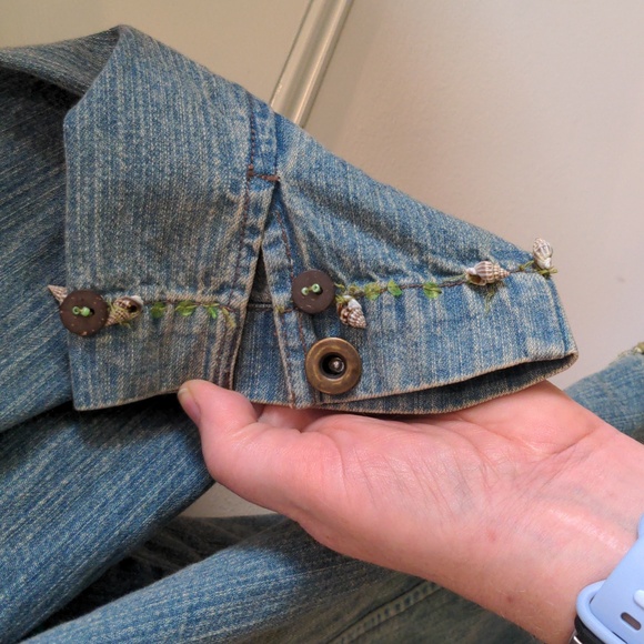 EUC Multiples Size M Denim Jacket Shell Button Trim Lightweight Distressed Boho - Picture 4 of 10